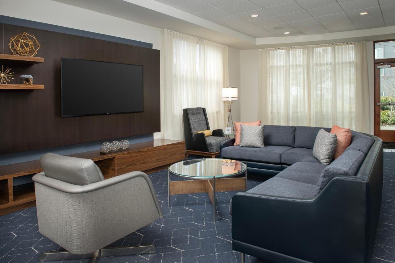 Отель Courtyard By Marriott Seattle Керкленд Экстерьер фото