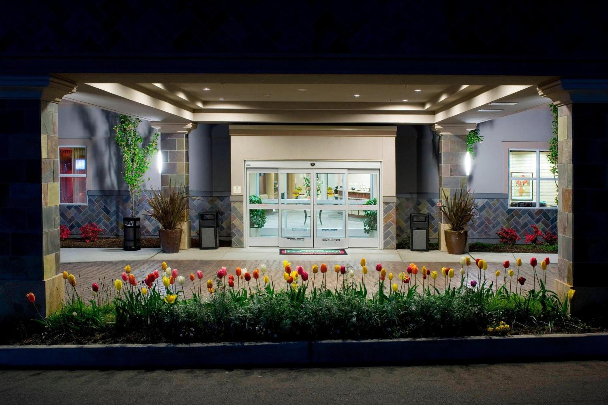 Отель Courtyard By Marriott Seattle Керкленд Экстерьер фото