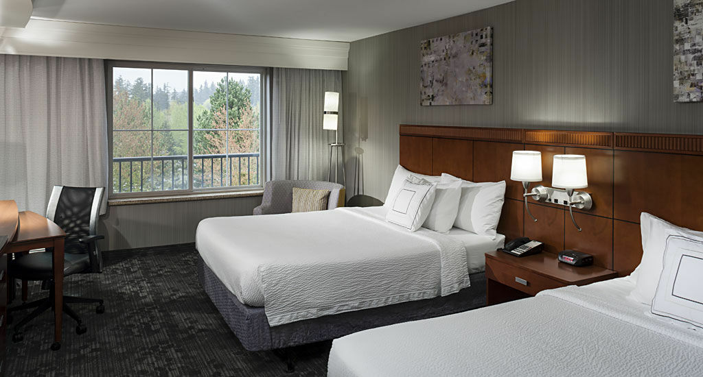 Отель Courtyard By Marriott Seattle Керкленд Экстерьер фото